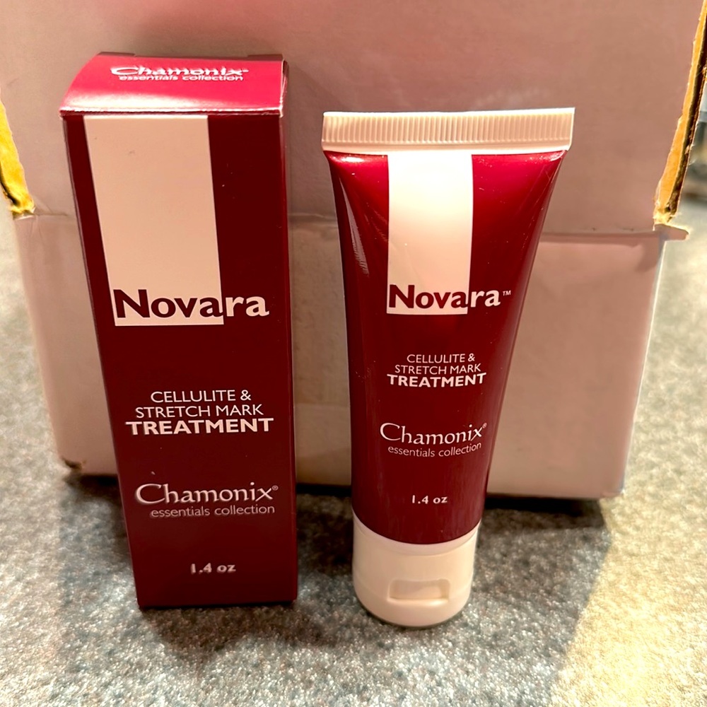 Novara Cellulite and Stretch Mark Treatment 1.4 oz.